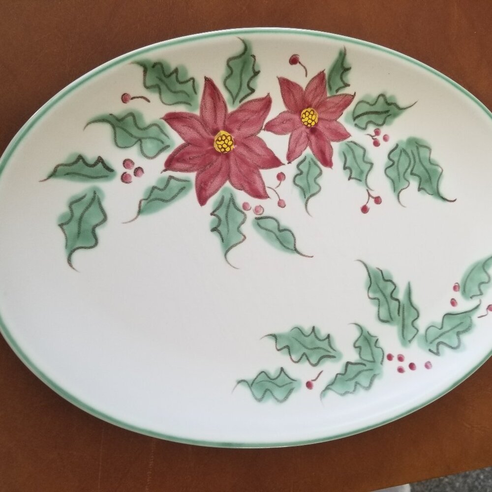 HD Designs Oval Poinsettia Serving Platter